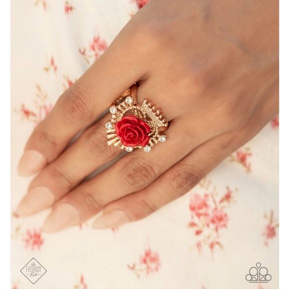 Visible Victorian Red Ring Gold Fashion Jewelry Paparazzi - Picture 2 of 2